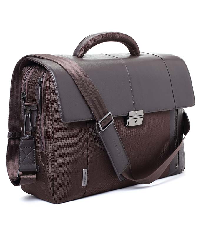 Thương hiệu Roncato luôn đi đầu về chất lượng túi xách nam tại nước Ý