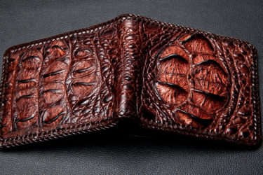 Thời trang ví da cá sấu cao cấp