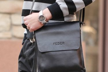 Tìm mua túi xách nam giá rẻ như mong muốn