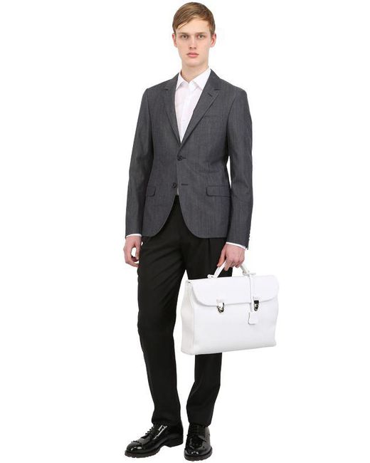 Kích thước vừa đủ phù hợp với ngoại hình cao gầy Kích thước vừa đủ phù hợp với ngoại hình cao gầy