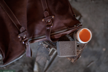 Bí kíp làm mới và bảo quản túi xách da đúng cách