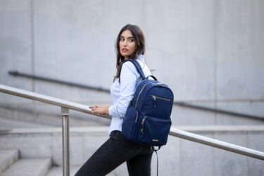 Các mẫu balo nữ đi làm đẹp, giá thành hợp lý