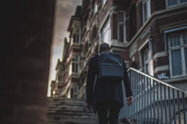 Các thương hiệu balo laptop nổi tiếng hàng đầu