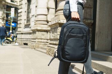 Shop balo laptop TPHCM hàng đầu không thể không kể đến KOS