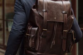 7 cách tẩy vết mực trên balo da