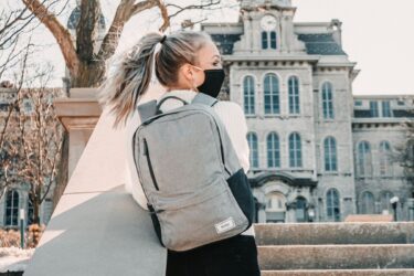 Top 3 balo đựng laptop nhỏ gọn cho nữ đáng mua nhất